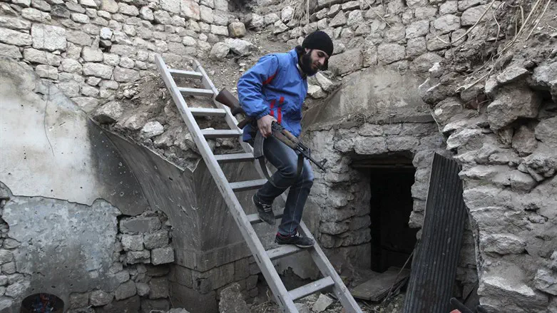 Боец ССА в Сирии (файл)