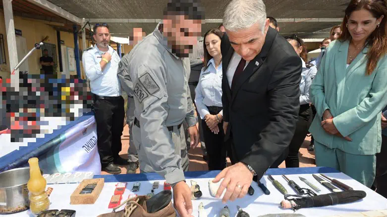 עמוס בן גרשום/ לע"מ