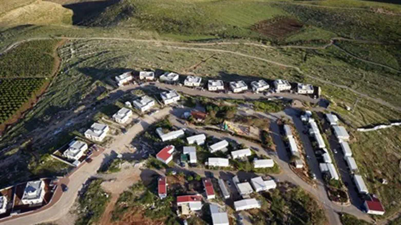 מצפה כרמים - מבט מהאוויר