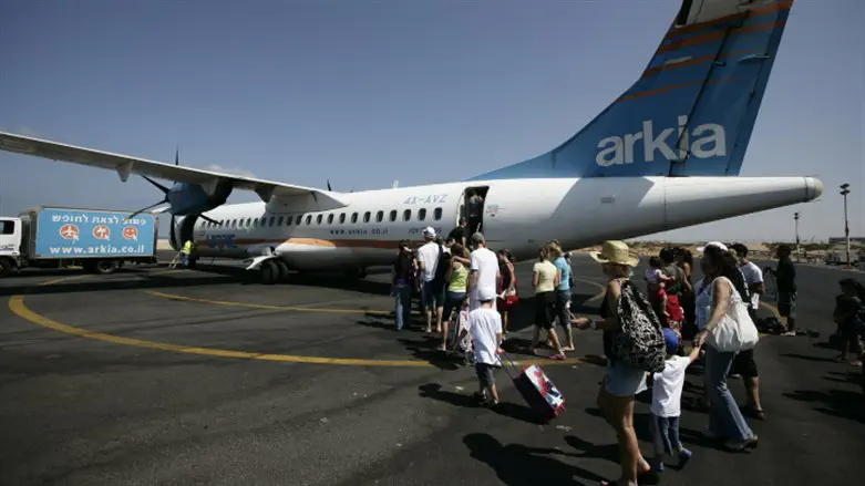 Самолет Arkia