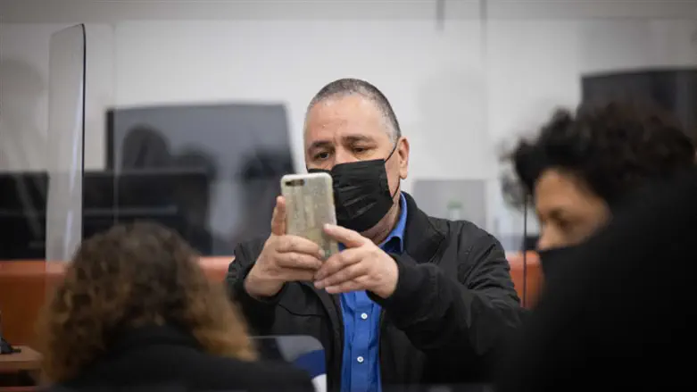 אלי ציפורי