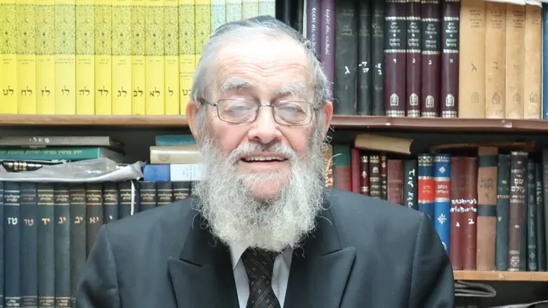 הרב משה צוריאל