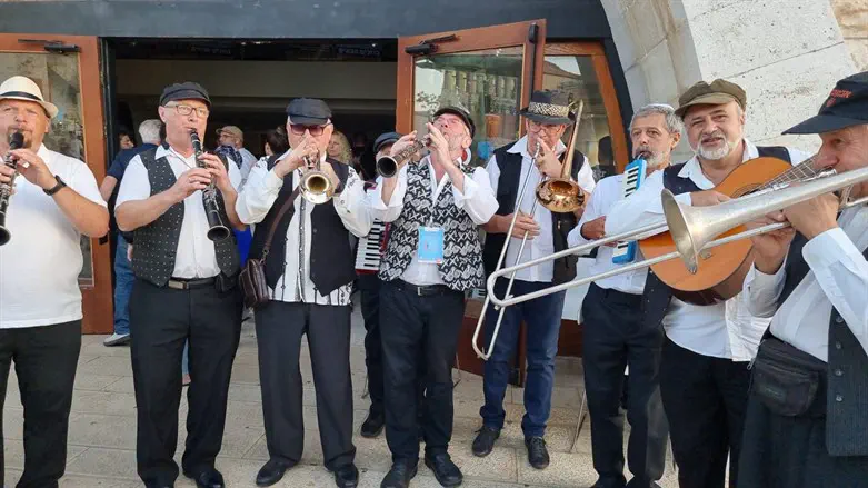 פסטיבל הכלייזמרים