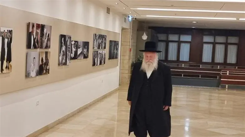 יצחק גולדקנופף