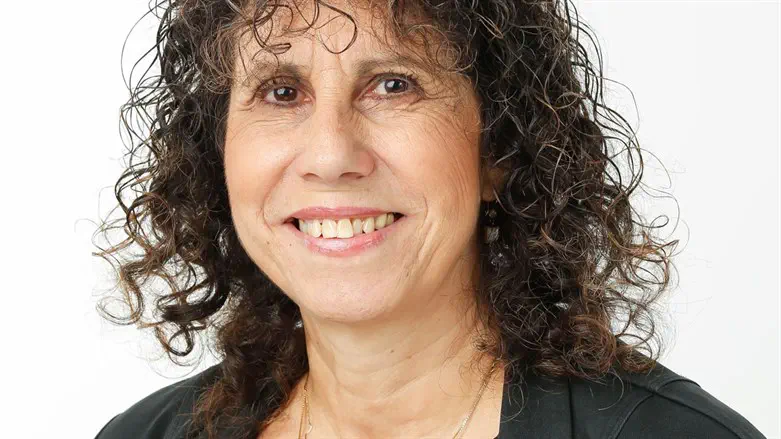 ד"ר ניבה דולב