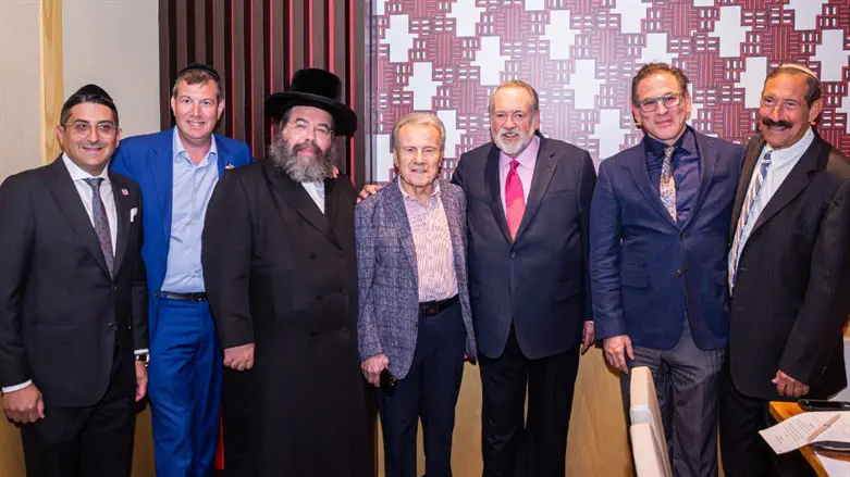 Archive: IHF team with Honorary President and Holocaust survivor Mr. Jerry Wartski