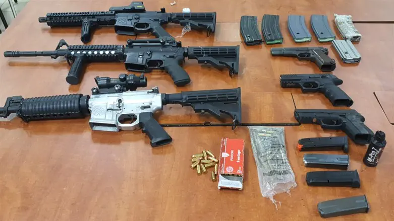 Weapons confiscated by IDF (illustrative)