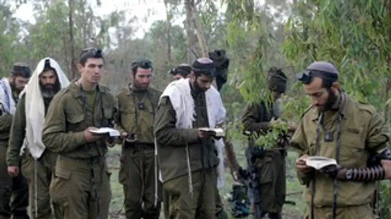 יצאו לפיקוד. חיילים בני ישיבות