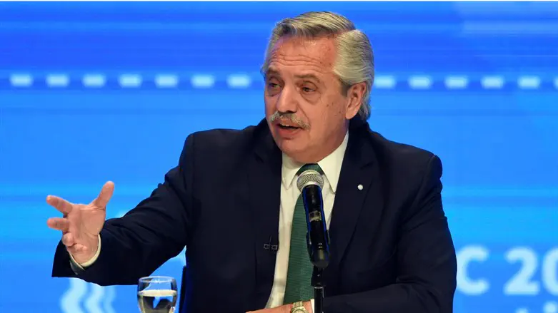 Альберто Фернандес