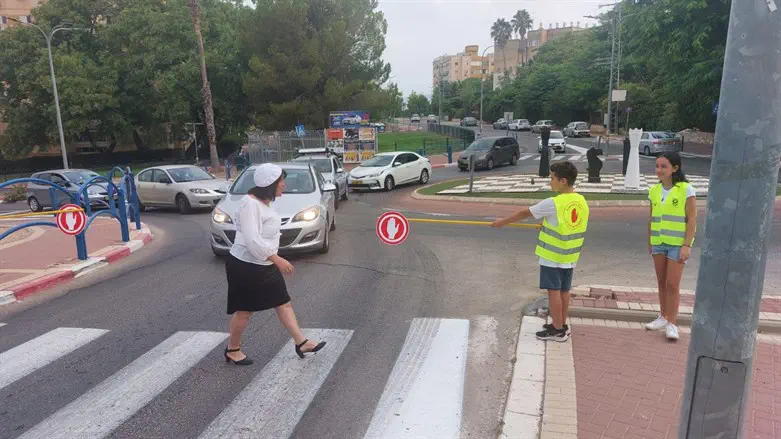 פותחים את שנת הלימודים בבטחה- בית ספר עוזיאל