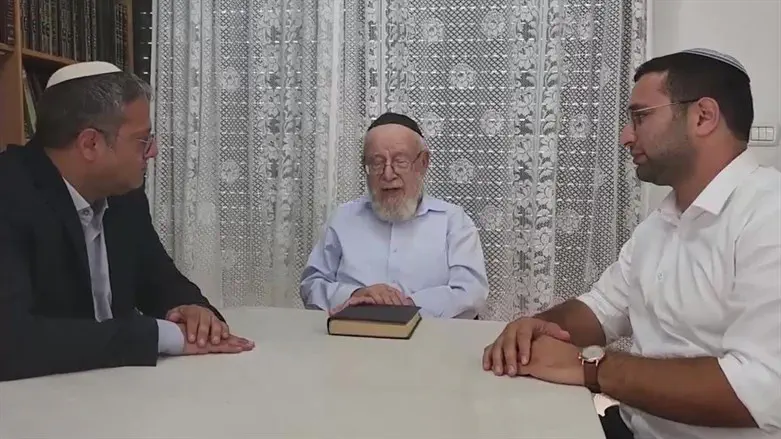 הרב דב ליאור עם השרים בן גביר ווסרלאוף