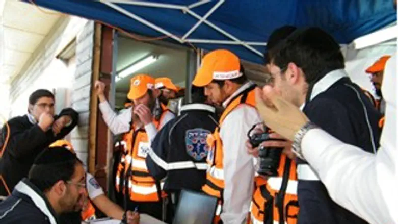 נערכים במוקד במירון