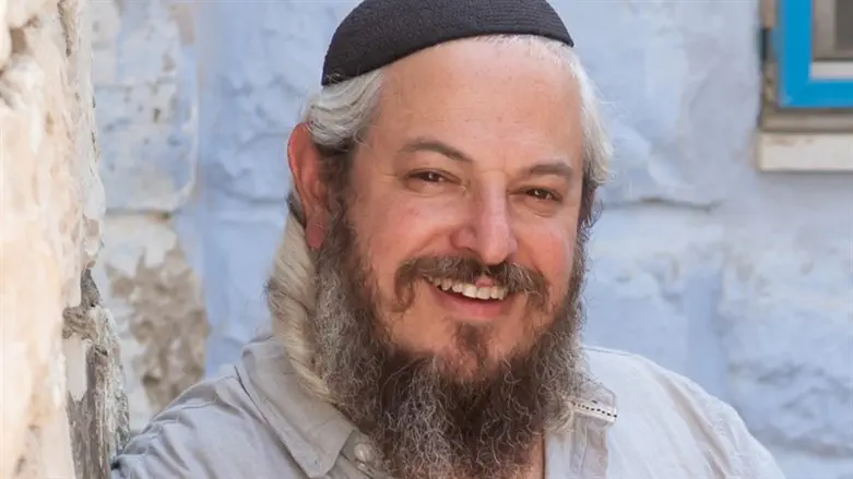 יונתן שומר
