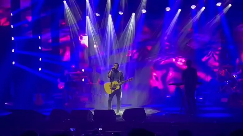 ישי ריבו בטקס