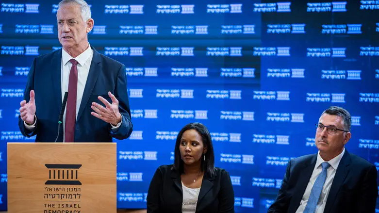 למרות החיזור אחר הקול הדתי, גנץ ומפלגתו הם לא אופציה לבוחר הדתי הימני