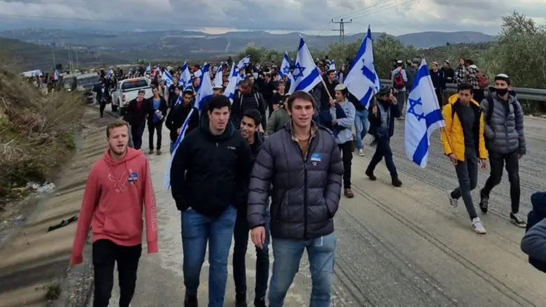 צועדים בשומרון