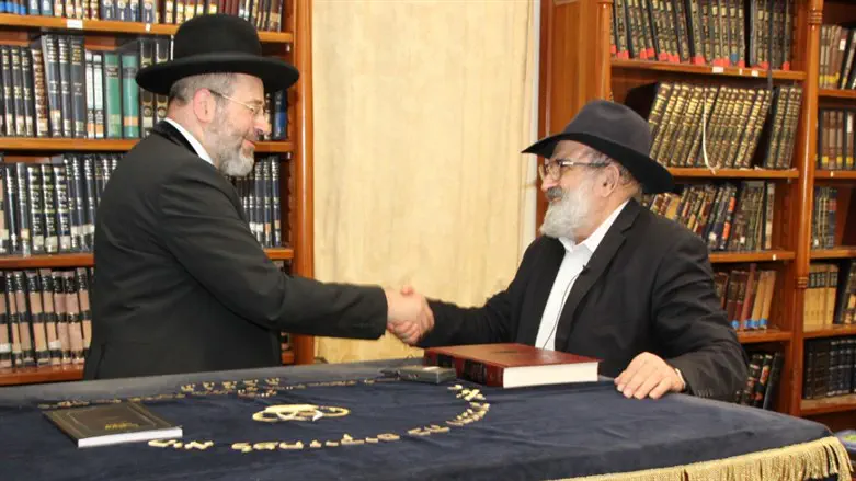 הרב זיני והרב דוד לאו