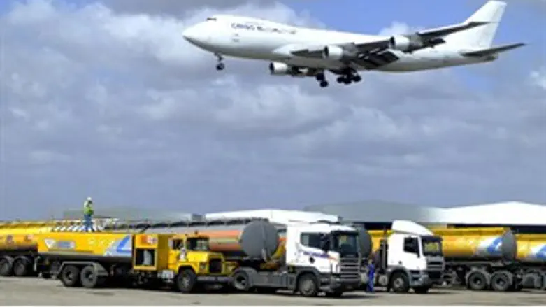 מטוס בנמל תעופה בן גוריון. רעש באיזור