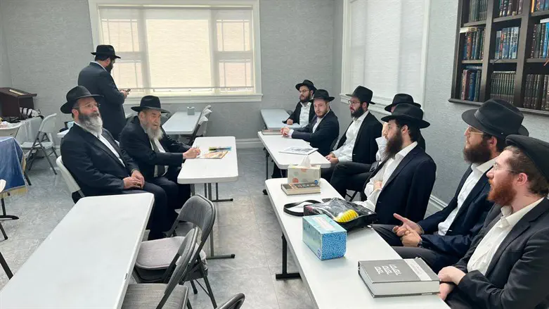 הבחורים היוצאים לאוקראינה