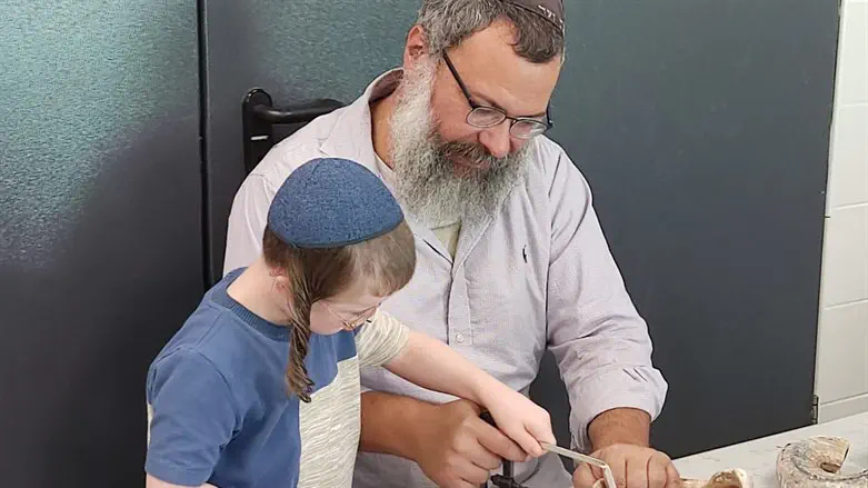 תערוכת שופרות באהל שרה