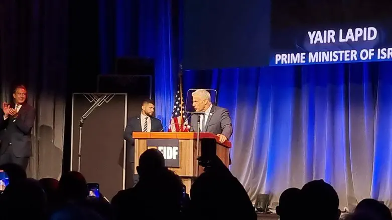 Lapid at FIDF gala in New York