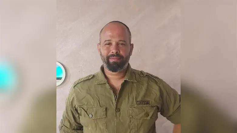 נרי חריר