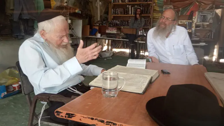 הרב אלישמע כהן והרב יצחק בן שחר
