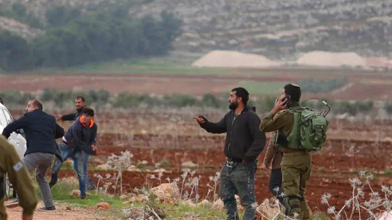 Arabs throwing rocks at security forces in Judea & Samaria