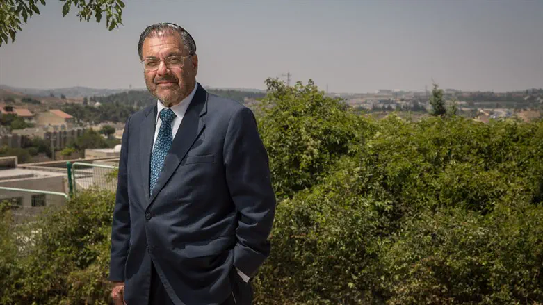Rabbi Dr. Shlomo Riskin