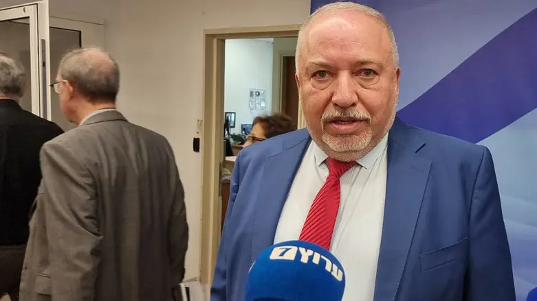 אביגדור ליברמן