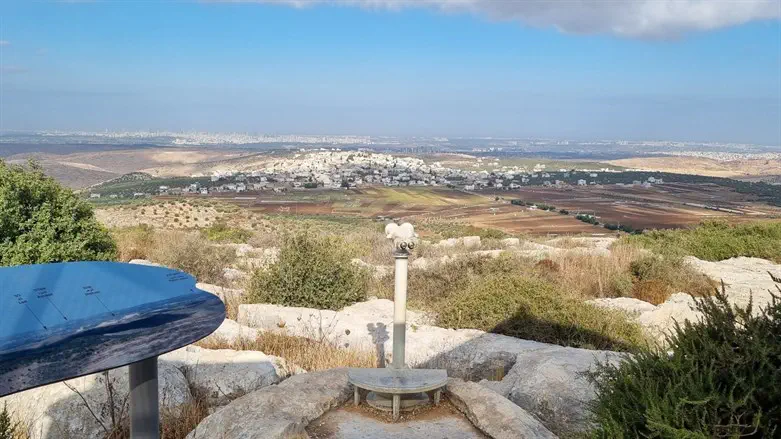 המרפסת של המדינה בפדואל