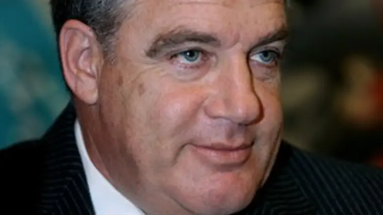 סנקציות. עידן עופר