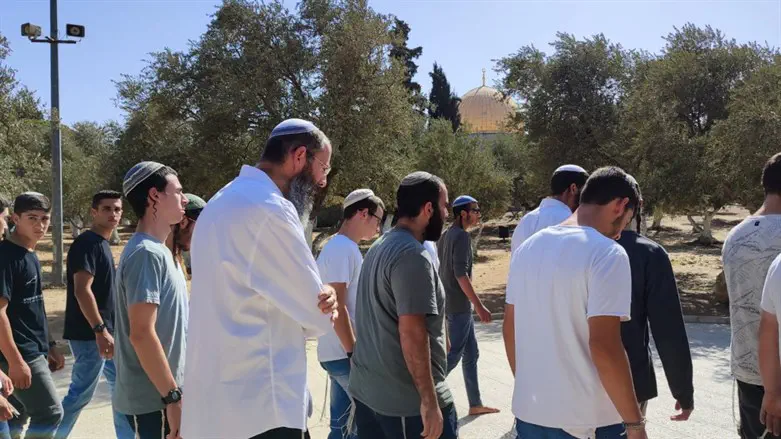 ישיבת ניר עלתה להר הבית