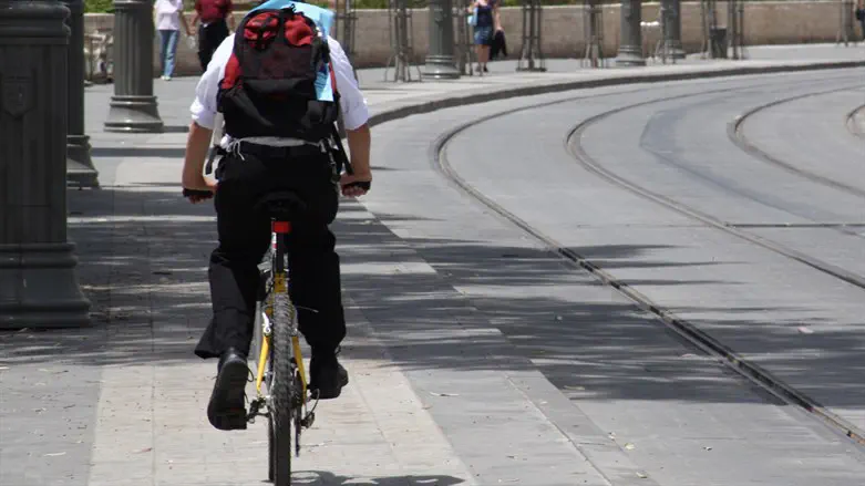 רוכב אופניים