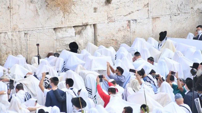 ברכת כהנים בכותל המערבי בחג סוכות תשפ"ב