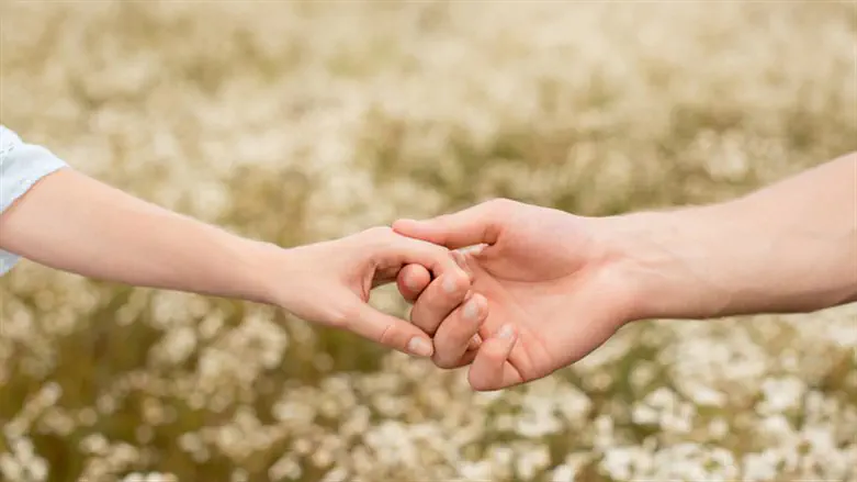 ללוות לחופה