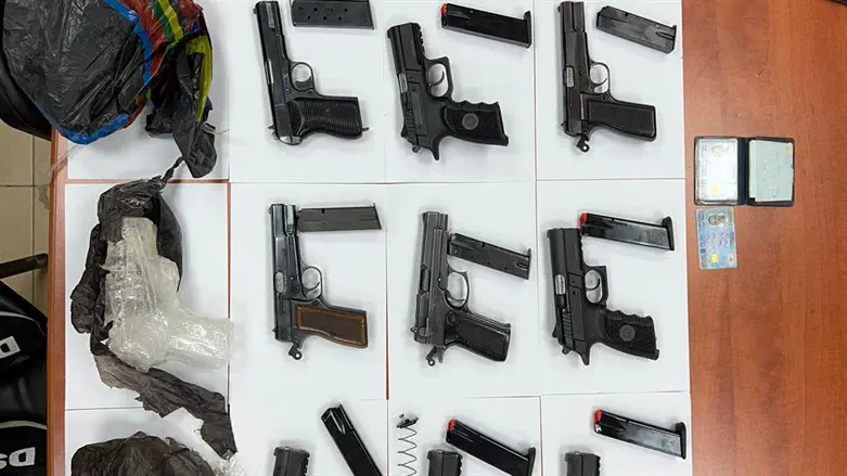 Изъятое оружие