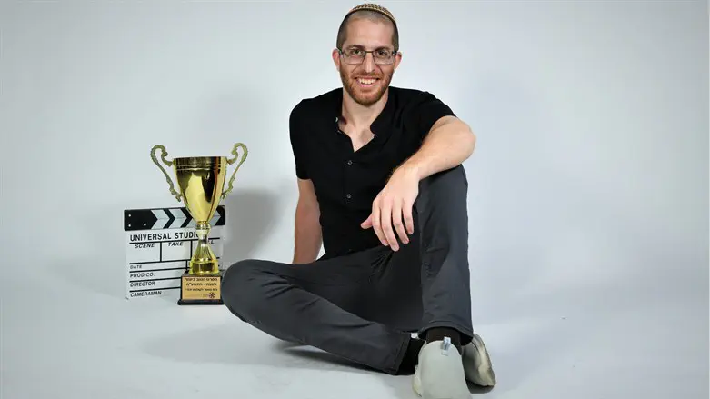 אלעד מוקדס
