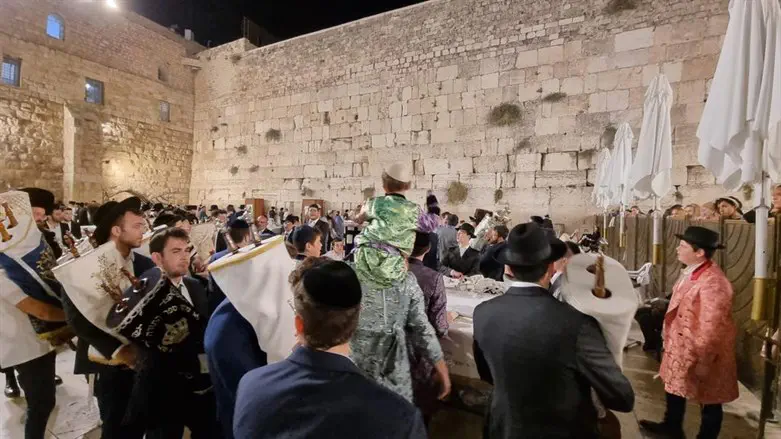 Simchat Torah at the Western Wall