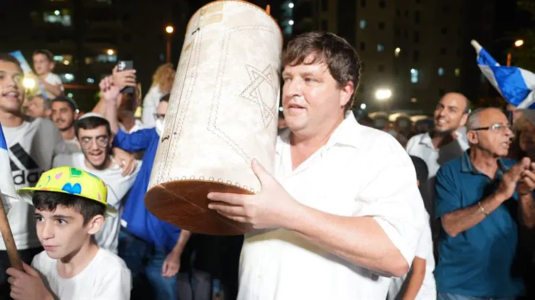 רמי גרינברג בהקפות השניות בפתח תקווה