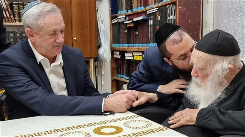 גנץ עם הרב קנייבסקי זצ"ל