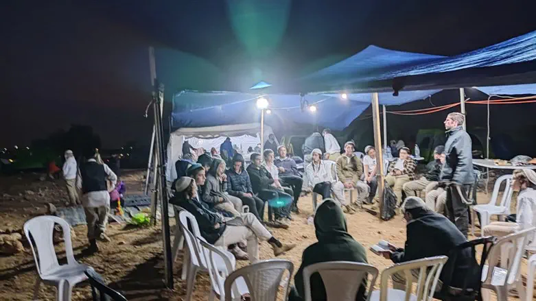 שבת בגבעה 26