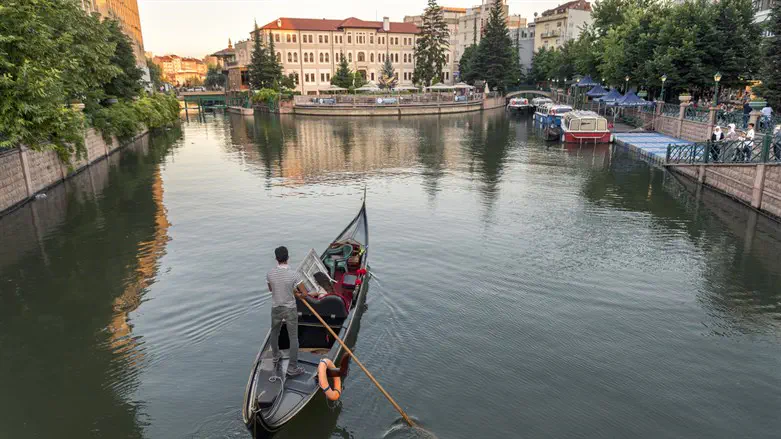 גונדולה. אילוסטרציה