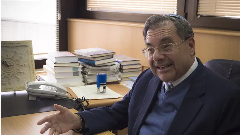 Rabbi Shlomo Riskin