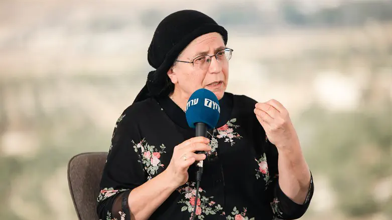 אורית סטרוק