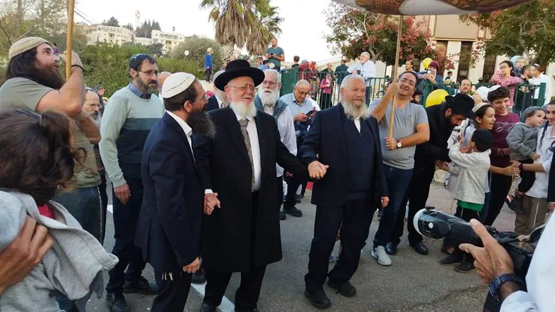 הרב יהונדב דרורי, הרב צפניה דרורי והרב אלחנן בן נון