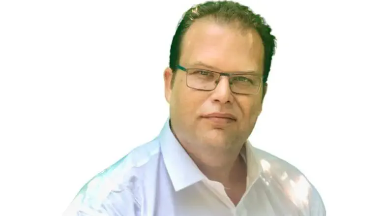 יניב בר אור