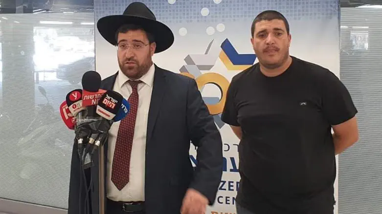 'We're being slaughtered because we're Jews'