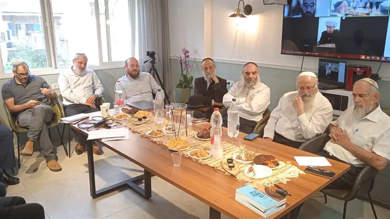 כינוס הרבנים ואנשי החינוך