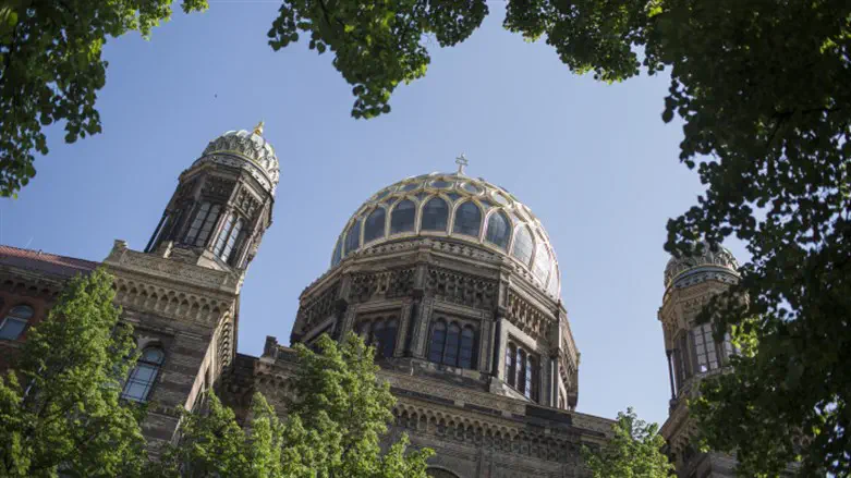 Synagogue in Europe